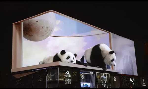 Naked 3D led screen in China