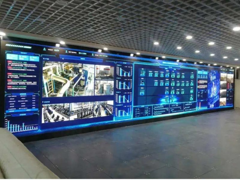 Creative Use of Modern LED Screens In Different Business And Private Applications